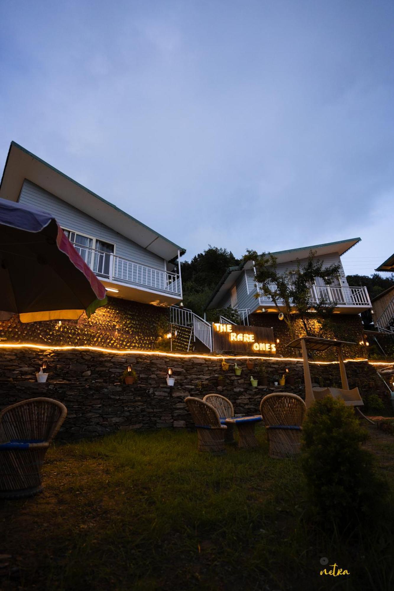 The Rare One'S Mukteshwar - Resort & Cafe Exterior photo